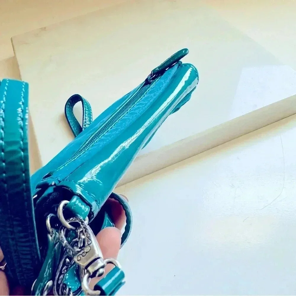 Vintage Brighton Teal Patent Leather/Nylon Small Zip Around Wallet Crossbody